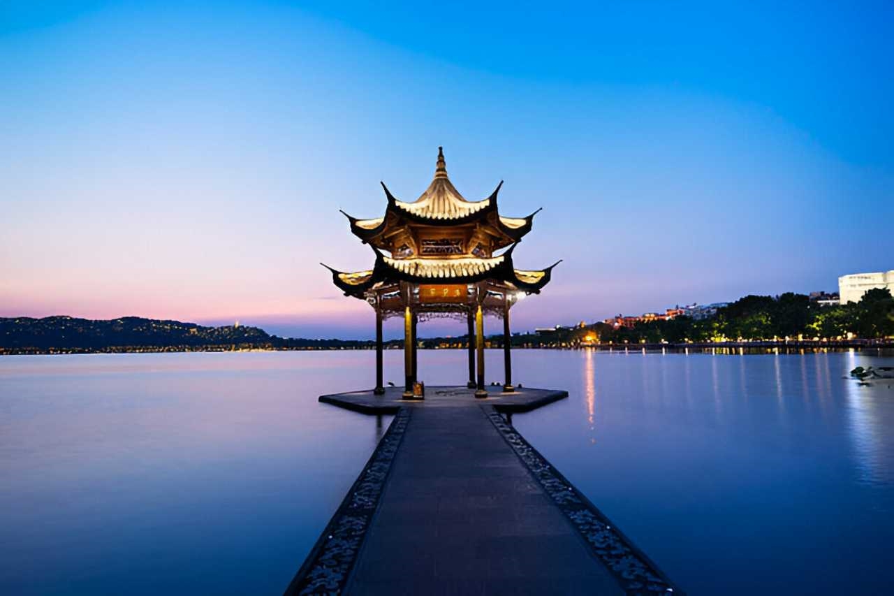 HÀNH TRÌNH VÀNG TRUNG HOA 2024: Đà Nẵng - Bắc Kinh – Thượng Hải – Ô Trấn – Hàng Châu